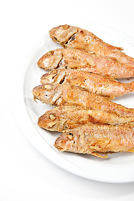 포토 JPG 해외이미지 접시 음식 탁자 도마 파슬리 요리 사람없음 목재 빨간색 세로 식당 튀김 흰색 레몬 해산물 갸우뚱 빵가루 해외202004 해외포토 나무 식기 컬러 가구 채소 과일 재료 모션 주방용품 상점 파일형식 이미지허브