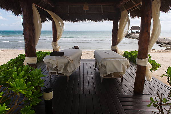 포토 JPG 해외이미지 라이프스타일 웰빙 여자 모래 스포츠 바다 신체 탁자 휴식 멕시코 건강 사람 사람없음 치료 여름 상자 상점 스파 일몰 흰색 침대 마사지 커튼 고급 피부 피부관리 테라피 내추럴 부스 돌봄 치료사 칸쿤 해외202004 해외포토 직업 계절 컬러 가구 컨셉 북아메리카 의학 모션 생활 신체부위 뷰티 노을 파일형식 이미지허브