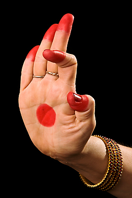 포토 JPG 해외이미지 1 전통 손 여자 아시아 팔찌 사람 동양인 사람없음 장식 연주자 댄서 춤 클래식 보석 인도인 고립 해외202004 해외포토 외국인 직업 나라 컨셉 장신구 문화예술 인종 신체부위 음악가 광석 파일형식 이미지허브