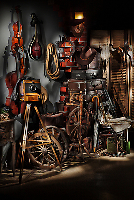 포토 JPG 해외이미지 줄 음악 벽 가구 의자 우산 놀이 벽돌 사람없음 목재 카메라 여행가방 기계 침묵 장비 총 기구 시골 등불 악단 바퀴 그룹 카우보이 위험 발사 바이올린 오브젝트 복고 베네치아 육군 첼로 수류탄 돌리기 리볼버 시각장애인 옛날 해골모형 스타일 해외202004 해외포토 나무 무기 생활용품 컨셉 가방 재료 모션 현악기 문화예술 조명 군대 전자제품 모형 소리 이탈리아 권총 장애인 파일형식 찰현악기 이미지허브