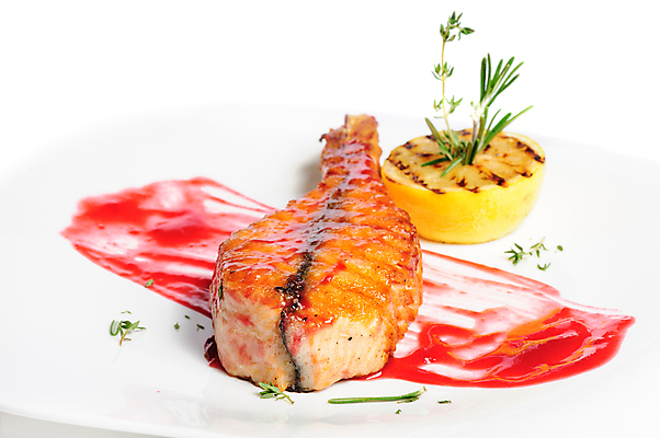 포토 JPG 해외이미지 접시 산업 음식 바다 백그라운드 채소 건강 어류 스테이크 요리 사람없음 빨간색 식사 저녁식사 튀김 흰색 신선 그릴 바비큐 굽기 참치 레몬 허브 해산물 준비 흰배경 상쾌 연어 점심식사 고립 송어 오메가 해외202004 해외포토 식물 식기 감정 컬러 과일 주방용품 서양음식 수중동물 구이 파일형식 이미지허브