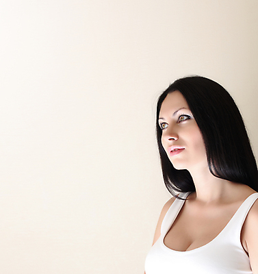 포토 JPG 해외이미지 응시 여자 얼굴 백그라운드 갈색머리 한명 빛 할로윈 마법사 마녀 마법 카피스페이스 해외202004 해외포토 1 헤어스타일 시선 사람 신체부위 공백 파일형식 이미지허브