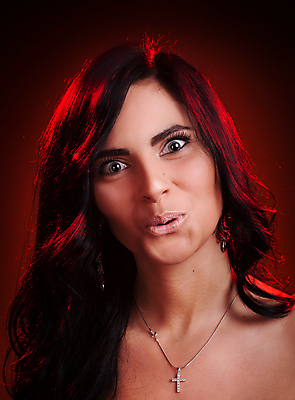 포토 JPG 해외이미지 백인 모델 1 라이프스타일 응시 여자 행복 감정 얼굴 백그라운드 갈색머리 한명 미소 사람 성인 청춘 섹시 놀람 기쁨 흰색 표현 오픈 입 충격 해외202004 해외포토 서양인 헤어스타일 시선 컬러 컨셉 표정 생활 신체부위 파일형식 이미지허브