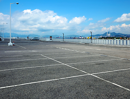 포토 JPG 해외이미지 구름 공원 선 패턴 자동차 하늘 조명 사람없음 건물 도시풍경 우주 공백 흰색 도시 아스팔트 봉 스카이라인 제비 자동 줄서기 해외202004 해외포토 자연요소 건축물 공공시설 도로 육상교통 컬러 무늬 모션 조류 풍경 파일형식 이미지허브