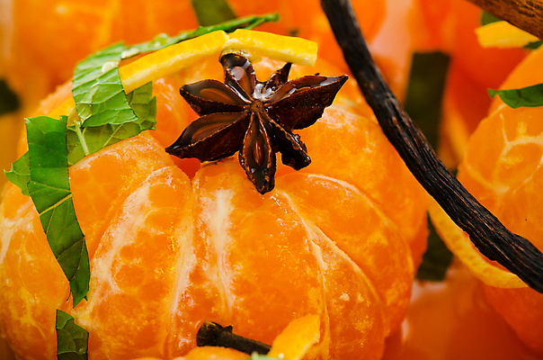 포토 JPG 해외이미지 라이프스타일 별 음식 백그라운드 농업 오렌지 과일 재료 부분 디저트 귤 건강 사람없음 초록색 노란색 흰색 신선 그룹 달콤 맛 민트 오브젝트 싱글 상쾌 유기농 날것 시럽 강렬 고립 꼬투리 바닐라 숙성 시나몬 완벽 채식주의자 비건 해외202004 해외포토 자연요소 웰빙 감정 산업 컬러 컨셉 생활 허브 채식 파일형식 이미지허브