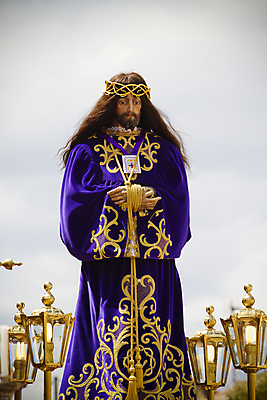 포토 JPG 해외이미지 전통 종교 문화 얼굴 자연 휴가 왕관 부활절 관리 가면 사람 사람없음 야외 산타클로스 여행객 검은색 축제 고통 흰색 하트 일주일 예수 조직 영혼 스페인 황금 무서움 심볼 옷입기 신성 선로 행진 회원 해외202004 해외포토 모양 기념일 감정 유럽 컬러 크리스마스 모션 신체부위 신_종교 생태계 파일형식 이미지허브