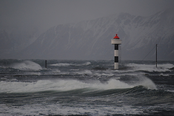 포토 JPG 해외이미지 사람없음 폭풍 해외202004 해외포토 날씨 파일형식 이미지허브