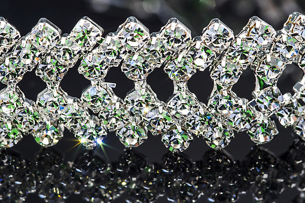 포토 JPG 해외이미지 목걸이 팔찌 유리 선물 사람없음 초록색 파란색 빛 유행 흰색 화려 고급 우아함 보석 기념품 보물 고립 팬던트 스타일 해외202004 해외포토 컬러 컨셉 장신구 재질 광석 오브젝트 파일형식 이미지허브