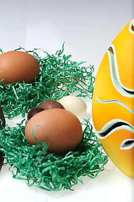 포토 JPG 해외이미지 전통 디자인 계절 꽃 행복 음식 분홍색 백그라운드 컨셉 꽃무늬 패턴 오렌지 휴가 부활절 선물 사람없음 그래픽 장식 초록색 파란색 컬러풀 노란색 초콜릿 계란 축제 페인트 봄 흰색 축하 시간 달콤 둥지 수집 심볼 질감 삶기 해외202004 해외포토 식물 기념일 감정 컬러 무늬 과일 디저트 알 맛 파일형식 이미지허브