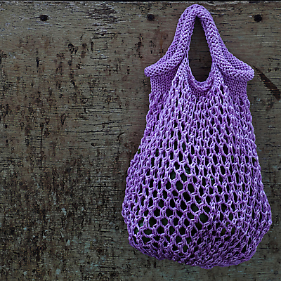 포토 JPG 해외이미지 손 백그라운드 패턴 가방 장신구 엄마 선물 취미 사람없음 유행 바구니 보라색 핸드백 직물 뜨개질 시장 제비꽃 오브젝트 질감 섬유 짜임 수공예 DIY 양모 수공예품 핸드메이드 어머니의날 해외202004 해외포토 잡화 기념일 꽃 컬러 무늬 가족 신체부위 공예 공예품 미국문화 파일형식 이미지허브