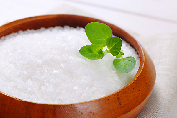 포토 JPG 해외이미지 재료 휴식 사람없음 스파 허브 피부관리 나무그릇 입욕소금 해외202004 해외포토 식물 그릇 컨셉 목재 뷰티 미용용품 소금 파일형식 이미지허브