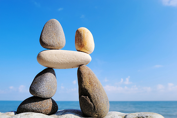 포토 JPG 해외이미지 선 바다 자연 사람없음 쌓기 탑 성장 조약돌 정상 심볼 명상 흙더미 평형 해외202004 해외포토 건축물 모션 수영 흙 돌_바위 생태계 파일형식 더미 이미지허브