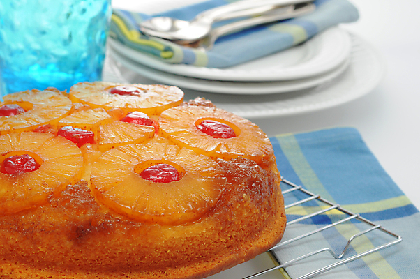 포토 JPG 해외이미지 음식 디저트 요리 사람없음 케이크 달콤 파인애플 핸드메이드 해외202004 해외포토 과일 맛 열대과일 파일형식 이미지허브