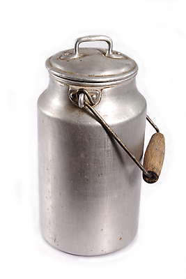 포토 JPG 해외이미지 전통 음료 백그라운드 교통시설 통 사람없음 금속 장비 우유 수확 골동품 흰색 시골 조끼 사발 역사 캔 컨테이너 오브젝트 복고 과거 통조림 유리주전자 고립 그런지 꼬투리 옛날 중고 철강 해외202004 해외포토 산업 컬러 교통 컨셉 농업 유리 재질 주전자 유제품 외투 사기그릇 시설 파일형식 이미지허브