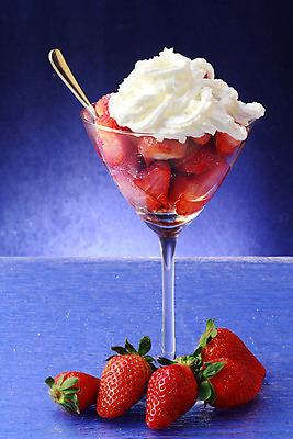 포토 JPG 해외이미지 과일 딸기 아이스크림 디저트 사람없음 컵 식당 냉동 신선 체리 달콤 민트 산딸기 해외202004 해외포토 식기 음식 상점 맛 허브 파일형식 이미지허브