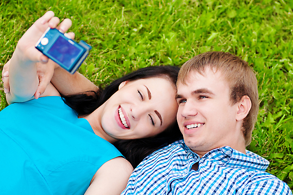 포토 JPG 해외이미지 손 커플 여자 남자 행복 감정 포즈 결혼 2 장난 관계 포옹 자연 놀이 남편 휴가 발렌타인데이 사랑 웃음 사람 야외 두명 10대 친구 빛 카메라 디지털 사진촬영 우정 흰색 하트 아내 쌍 달콤 그림 언니 남동생 해외202004 해외포토 모양 컬러 가족 안기 데이이벤트 청소년 표정 이벤트 신체부위 전자제품 촬영 맛 생태계 자매 동생 파일형식 이미지허브