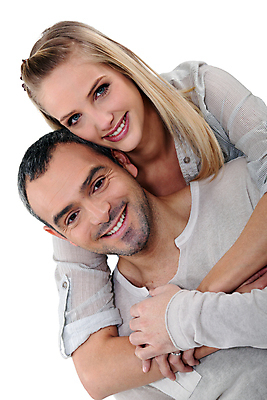 포토 JPG 해외이미지 백인 커플 여자 남자 감정 2 관계 포옹 놀이 함께함 성인 두명 금발 유행 기쁨 닫기 각도 업기 나눔 스타일 해외202004 해외포토 서양인 헤어스타일 컨셉 안기 모션 사람 파일형식 이미지허브