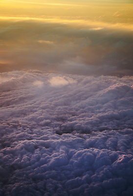 포토 JPG 해외이미지 구름 계절 백그라운드 자연 하늘 날씨 안테나 풍경 사람없음 야외 파란색 빛 컬러풀 햇빛 태양 일출 일몰 추위 분위기 장면 천국 흐림 내추럴 수평선 해외202004 해외포토 자연요소 컬러 컨셉 통신 노을 생태계 파일형식 이미지허브
