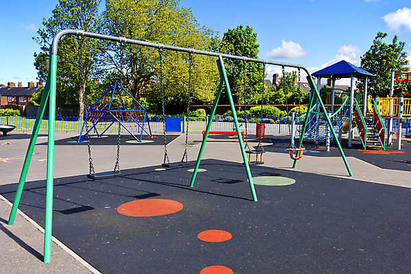 포토 JPG 해외이미지 나무 공원 행복 어린이 놀이 하늘 휴가 안전 사람없음 야외 빨간색 초록색 파란색 컬러풀 운동 노란색 활발 성장 게임 미끄럼틀 놀이터 위험 플라스틱 향수 그네 오르기 주말 지역 최초 설정 개발 무료 해외202004 해외포토 식물 공공시설 감정 컬러 컨셉 모션 재질 건강 사람 화장품 놀이기구 파일형식 이미지허브