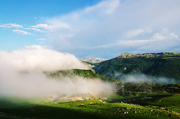 포토 JPG 해외이미지 나무 구름 계절 유럽 도로 여행 백그라운드 밭 오렌지 자연 벽지 하늘 산 주택 풍경 사람없음 야외 건물 초록색 파란색 빛 세계 우주 어둠 일몰 봄 젖음 추위 안개 가을 숲 오두막 언덕 방법 산티아고 해외202004 해외포토 자연요소 식물 건축물 나라 길 컬러 농업 과일 교통시설 날씨 노을 생태계 파일형식 이미지허브