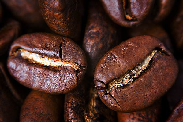 포토 JPG 해외이미지 커피 음식 농업 콩 씨앗 사람없음 갈색 검은색 어둠 카페 신선 맛 낟알 굽기 묘사 향기 아로마 갈기 향 단절 모카 카페인 해외202004 해외포토 식물 산업 음료 컬러 컨셉 곡류 상점 구이 냄새 파일형식 이미지허브