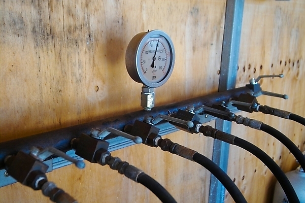 포토 JPG 스포츠용품 실내 사람없음 레포츠 장비 스노클링 스쿠버다이빙 산소통 계량기 산소 스쿠버다이빙용품 국내포토 스포츠 레저 통 내부 수상스포츠 원소 오브젝트 파일형식