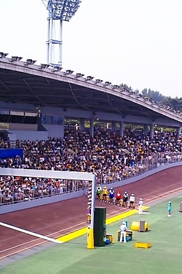 포토 JPG 주간 시설물 현대건축 건축 스포츠 스포츠시설 사람 야외 자전거 스타디움 경기장 군중 사이클선수 경륜장 국내포토 자연요소 건축물 운동선수 바이크 시설 파일형식