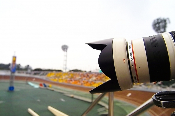 포토 JPG 주간 시설물 현대건축 건축 스포츠시설 야외 카메라 스타디움 경기장 경륜장 국내포토 자연요소 건축물 스포츠 전자제품 시설 파일형식