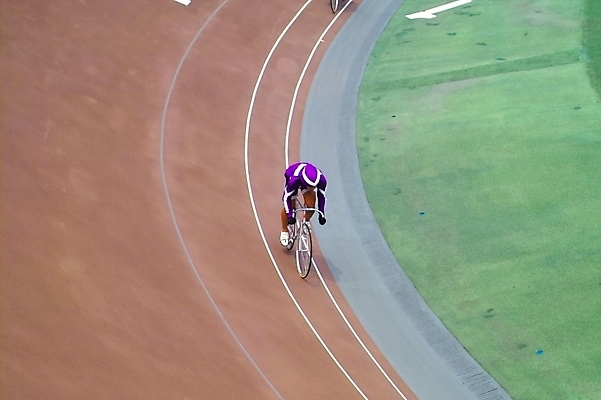 포토 JPG 주간 남자 스포츠 레저 운동선수 한명 사람 20대 성인 야외 레포츠 자전거 사이클선수 경륜장 사이클링 남자만 남자한명만 성인남자만 청년만 청년남자만 청년남자한명만 성인한명만 성인남자한명만 성인만 국내포토 자연요소 1 스포츠시설 청년 바이크 육상스포츠 파일형식