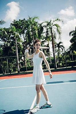 포토 JPG 주간 전신 해외기획촬영 우먼라이프 라이프스타일 응시 여자 스포츠 모션 건강 한명 서기 들기 사람 동양인 20대 성인 야외 운동 한국인 테니스 라켓 테니스라켓 테니스장 2015년태국 여자만 여자한명만 성인여자만 청년만 청년여자만 성인한명만 청년여자한명만 성인여자한명만 성인만 국내포토 자연요소 1 시선 스포츠용품 스포츠시설 인종 청년 생활 구기 파일형식