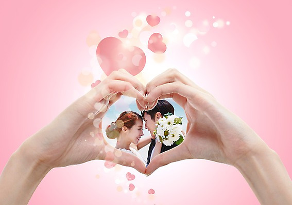 PSD 편집이미지 손 부부 행복 신부 부케 신랑 사랑 사람 성인 신체부위 세명 한국인 설레임 이마맞대기 손하트 이미지편집 커플 감정 꽃다발 결혼 동양인 손짓 얼굴맞대기 파일형식