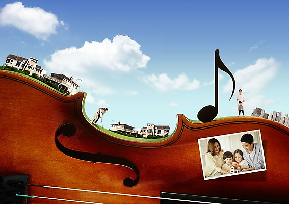 PSD 편집이미지 여자 남자 딸 아들 가족 엄마 주택 여러명 화목 다정 한국인 아빠 바이올린 8분음표 기념사진 이미지편집 다수 컨셉 음표 관계 현악기 사람 동양인 건물 파일형식