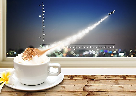 PSD 편집이미지 커피 야경 비행기 실내 사람없음 거품 성장 비행 변화 연기 커피잔 상승 이륙 이미지편집 음료 컨셉 항공교통 잔 대중교통 내부 야간 파일형식 풍경_경치