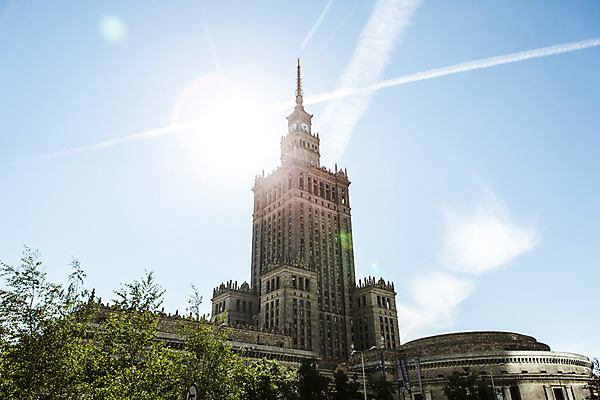 포토 JPG 주간 해외풍경 유럽 풍경 빌딩 사람없음 야외 건물 궁전 동유럽 폴란드 문화과학궁전 바르샤바 국내포토 자연요소 해외 건축물 나라 고건축 파일형식
