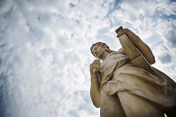 포토 JPG 주간 구름 해외풍경 유럽 로우앵글 하늘 풍경 사람없음 야외 동상 동유럽 폴란드 바르샤바 빌라노우궁전 국내포토 자연요소 해외 나라 뷰포인트 조형물 궁전 기념물 파일형식