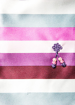 포토 JPG 스튜디오촬영 배너 명절 백그라운드 복주머니 실내 근접촬영 사람없음 전통문양 추석 오브젝트 플랫레이 국내포토 전통 문양 기념일 뷰포인트 전통소품 내부 플랫 파일형식