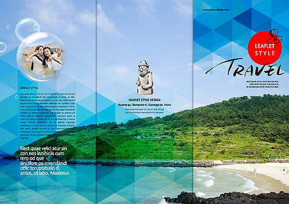 PSD 템플릿 편집 표지디자인 북디자인 출판디자인 여자 표지 리플렛 바다 여행 백그라운드 북커버 3단접지 한국 사람 동양인 팜플렛 성인 해변 두명 친구 제주도 한국인 돌하르방 여자만 성인여자만 성인만 이미지템플릿 아시아 관계 인종 파일형식