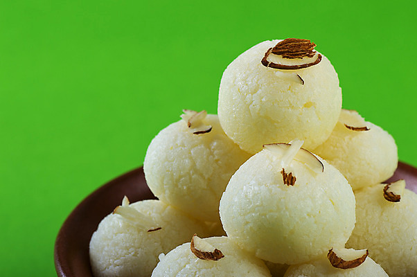 포토 JPG 해외이미지 디저트 사람없음 도자기 원형 사기그릇 인도음식 해외포토 도형 그릇 음식 동양음식 파일형식 이미지허브