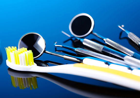 포토 JPG 해외이미지 사람없음 파란색 칫솔 치과용품 해외202004 구강거울 해외포토 컬러 위생용품 의료용품 파일형식 이미지허브