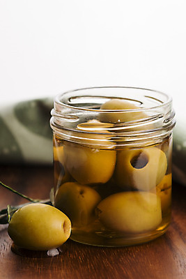 포토 JPG 해외이미지 식물 라이프스타일 열매 음식 백그라운드 잎 다이어트 토마토 채소 과일 재료 자연 유리 건강 요리 사람없음 장식 초록색 물 노란색 주방 검은색 수확 흰색 나뭇가지 신선 항아리 양념 사발 보호 컨테이너 지중해 향신료 유기농 올리브 피클 고립 식초 절임 해외202004 해외포토 자연요소 나무 웰빙 산업 바다 컬러 컨셉 농업 재질 생활 도자기 사기그릇 생태계 향미료 파일형식 이미지허브