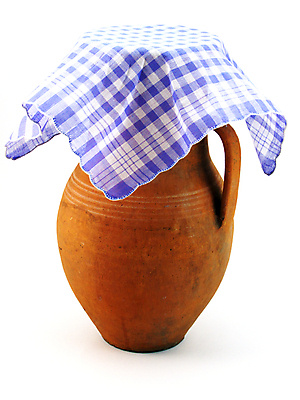 포토 JPG 해외이미지 전신 전통 패턴 미술 사람없음 물 갈색 우유 조끼 복고 점토 유리주전자 해외202004 해외포토 자연요소 컬러 무늬 유리 주전자 문화예술 유제품 외투 파일형식 이미지허브