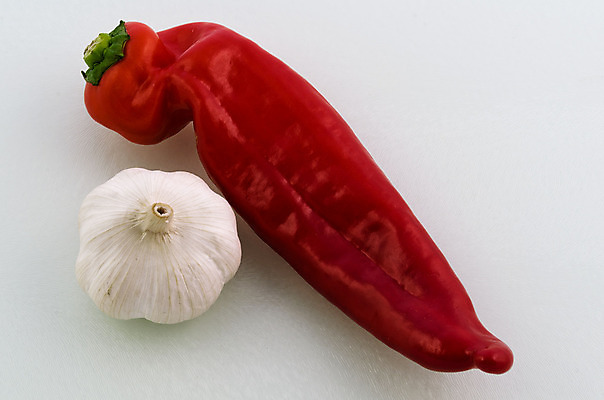 포토 JPG 해외이미지 음식 채소 재료 전구 파프리카 건강 사람없음 빨간색 초록색 컬러풀 샐러드 흰색 신선 달콤 맛 허브 향신료 오브젝트 싱글 날것 후추 내추럴 숙성 채식주의자 해외202004 해외포토 식물 컬러 컨셉 채식 향미료 파일형식 이미지허브