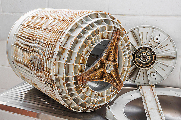 포토 JPG 해외이미지 백인 백그라운드 컨셉 손가락 나선형 사람없음 물 금속 기계 회색 바위 흰색 얼룩 거친 수리 씻기 플라스틱 청소 오브젝트 부식 질감 탱크 드럼 먼지 정비공 유지 그런지 옛날 철강 해외202004 해외포토 자연요소 서양인 손 컬러 무늬 재질 타악기 청결 돌_바위 기술자 파일형식 이미지허브