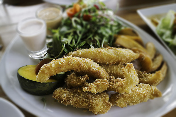 포토 JPG 해외이미지 전통 그릇 접시 음식 채소 호박 어류 요리 사람없음 노란색 식당 식사 저녁식사 카페 튀김 감자튀김 해산물 속도 점심식사 깊이 해외202004 해외포토 식기 컬러 감자 상점 수중동물 파일형식 이미지허브