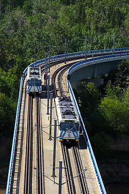 포토 JPG 해외이미지 선 여행 이동 비즈니스 교통시설 모션 추상 항해 사람없음 빛 기차 도시 전철 승차 속도 통로 출퇴근 장면 승객 대도시 엔진 일반 건너기 방법 선로 직진 철강 통근 해외202004 해외포토 육상교통 교통 컨셉 무늬 배_교통 대중교통 시설 출근 파일형식 이미지허브