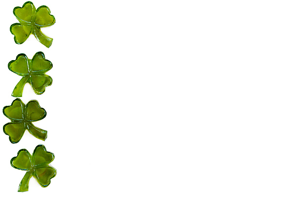 포토 JPG 해외이미지 전통 계절 백그라운드 컨셉 잎 자연 휴가 사람없음 초록색 흰색 4 행운 성자 클로버 토끼풀 심볼 아일랜드 내추럴 고립 카피스페이스 해외202004 해외포토 식물 유럽 종교 컬러 숫자 공백 생태계 파일형식 이미지허브