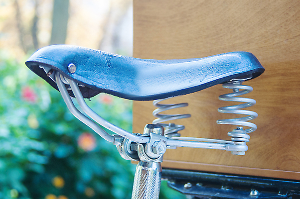 포토 JPG 해외이미지 라이프스타일 디자인 벽 여행 백그라운드 의자 교통시설 휴가 거리 사람없음 야외 목재 장식 물 여름 상자 소풍 바구니 금속 항구 와인 자전거 검은색 프랑스 수확 골동품 바위 시골 도시 승차 나무상자 부식 복고 순환 포도밭 타운 프랑스어 도르래 무료 방법 옛날 스타일 힙스터 해외202004 해외포토 자연요소 나무 문자 계절 패션 유럽 컬러 가구 교통 밭 농업 재료 모션 재질 주류 생활 야외활동 바이크 돌_바위 시설 파일형식 이미지허브