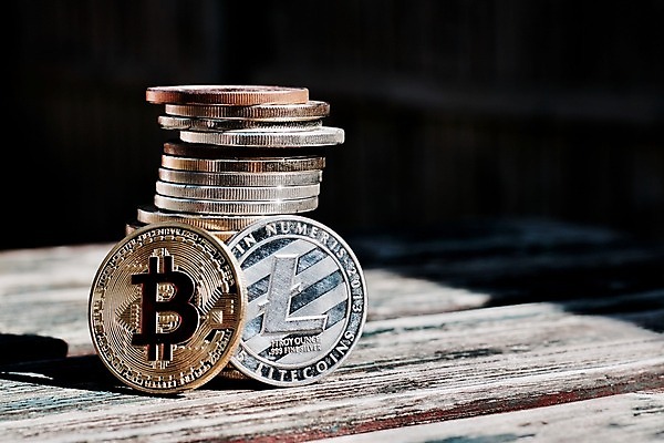 포토 JPG 해외이미지 돈 인터넷 비즈니스 안전 사람없음 금융 동전 저축 발굴 무역 보안 결제 가치 해외202004 해외포토 산업 경제 재산 파일형식 이미지허브