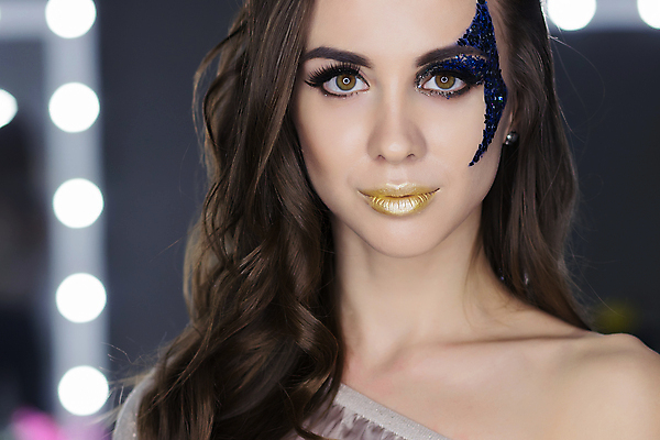 포토 JPG 해외이미지 모델 디자인 응시 여자 얼굴 백그라운드 무지개 신체 미술 한명 사람 컬러풀 유행 페인트 화장품 젖음 립스틱 화려 폭발 가루 피부 입술 예술가 먼지 공상 아이섀도 스타일 해외202004 해외포토 자연요소 1 시선 컬러 컨셉 문화예술 신체부위 뷰티 파일형식 이미지허브