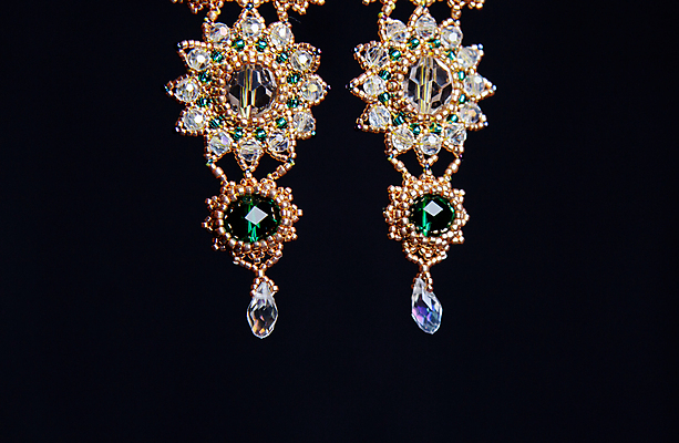 포토 JPG 해외이미지 전통 접시 손 여자 문화 바다 백그라운드 패턴 비즈니스 목걸이 장신구 팔찌 자연 건강 선물 미술 사람없음 장식 빛 세트 유행 귀걸이 검은색 장비 흰색 황금 고급 정상 보석 수집 오브젝트 복고 내추럴 핸드메이드 스타일 해외202004 해외포토 식기 컬러 컨셉 무늬 문화예술 사람 신체부위 광석 생태계 파일형식 이미지허브